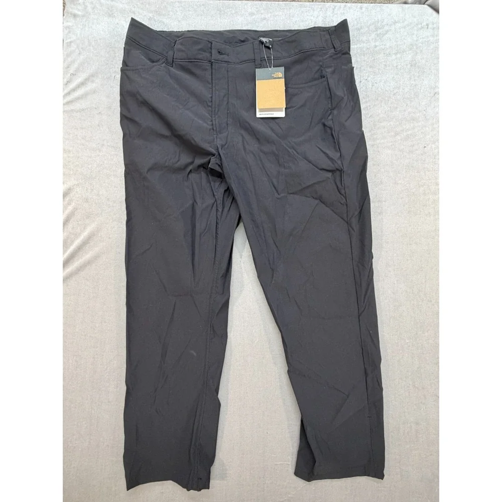 New the North Face NWT Black Sprag 5 Pocket Pants Size 40 Short